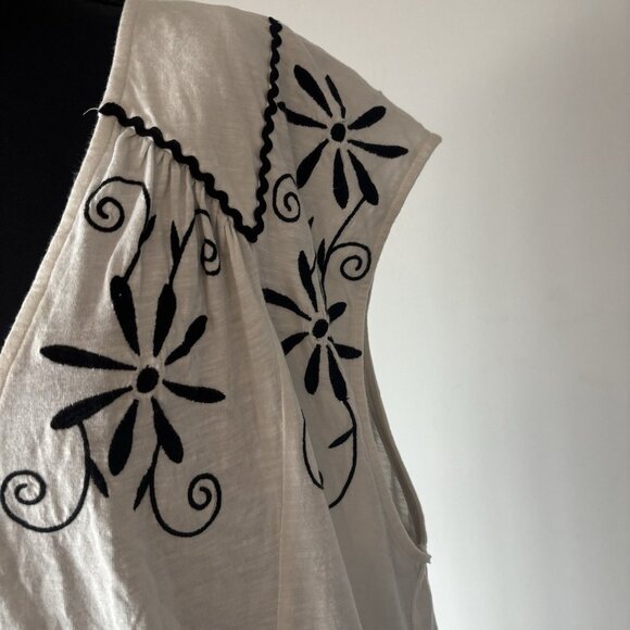 Free People Floral Embroidered Oversized Tunic Top Women’s Medium Boho Peasant - Picture 4 of 16